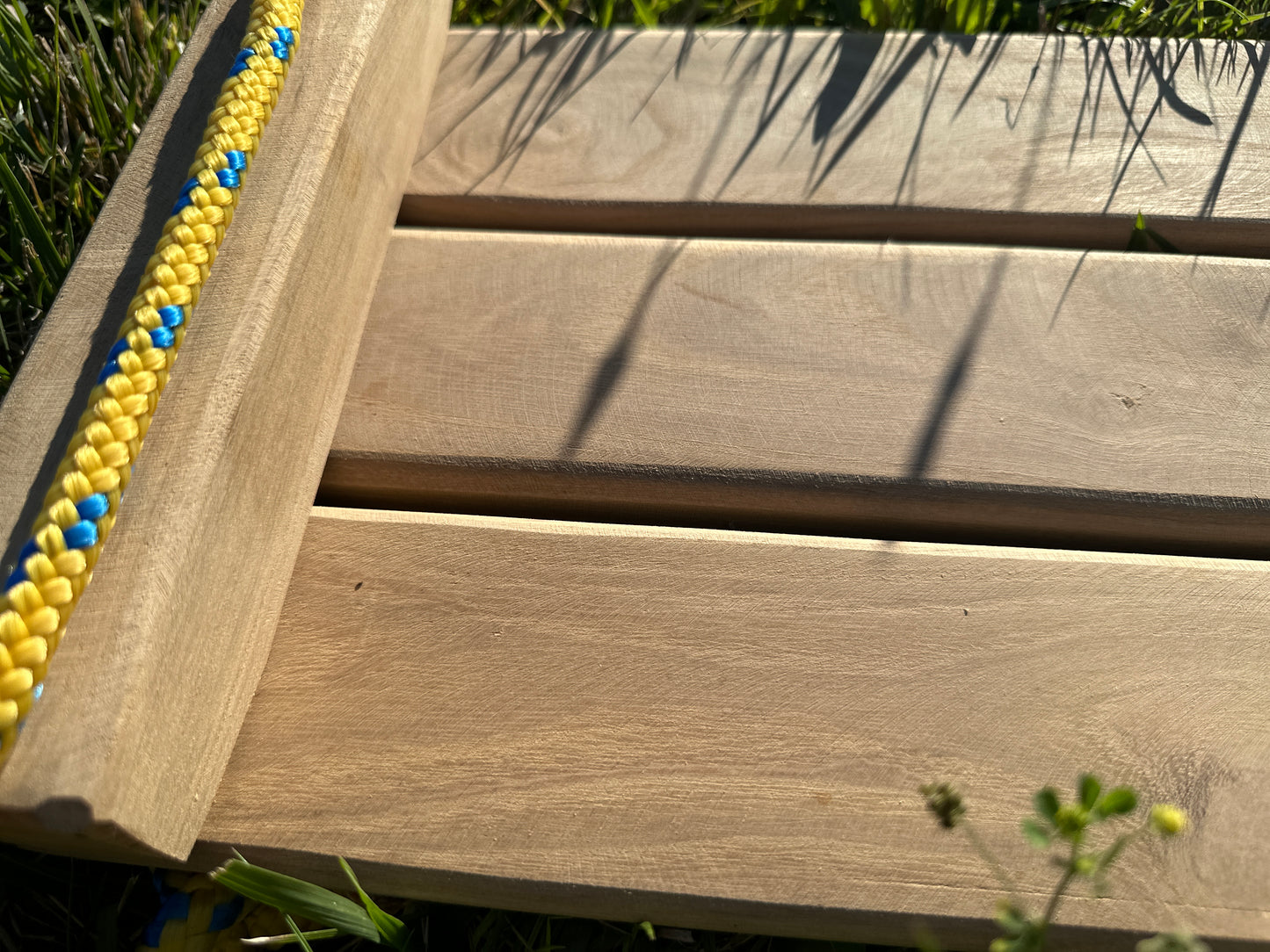 WacaciaCo® Handcrafted Wooden Swing – Classic & Slim – Custom Rope Length, Eco-Friendly Packaging